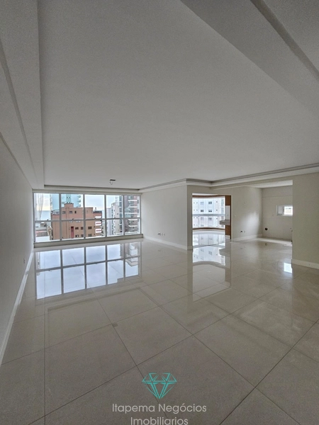 Apartamento 4 Dormitórios Sendo 4 Suítes , Frente avenida.: 1ª foto da galeria de imagens do imóvel