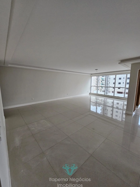 Apartamento 4 Dormitórios Sendo 4 Suítes , Frente avenida.: 3ª foto da galeria de imagens do imóvel