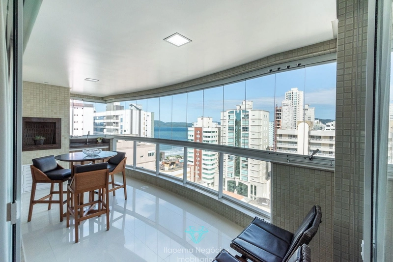 LINDO APARTAMENTO 5 SUÍTES MOBILIADO E DECORADO. Quadra mar: 21ª foto da galeria de imagens do imóvel