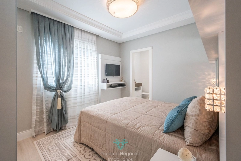 LINDO APARTAMENTO 5 SUÍTES MOBILIADO E DECORADO. Quadra mar: 30ª foto da galeria de imagens do imóvel