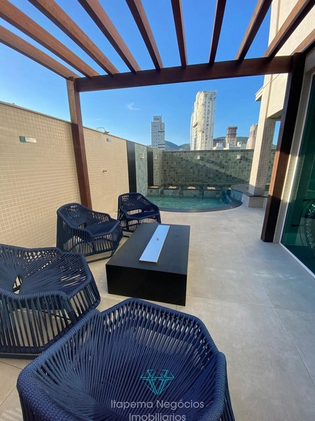 Apartamento 3 Suítes 3 Vagas - Quadra mar: 16ª foto da galeria de imagens do imóvel