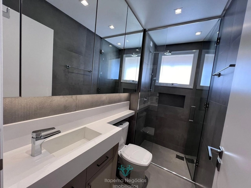 Apartamento 3 Suítes 3 Vagas - Quadra mar: 46ª foto da galeria de imagens do imóvel
