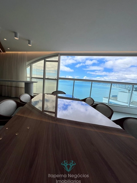 Apartamento 3 Suítes 3 Vagas - Quadra mar: 32ª foto da galeria de imagens do imóvel
