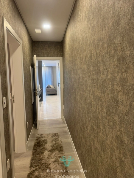 Apartamento 03 suítes, e 03 vagas- Meia Praia: 2ª foto da galeria de imagens do imóvel