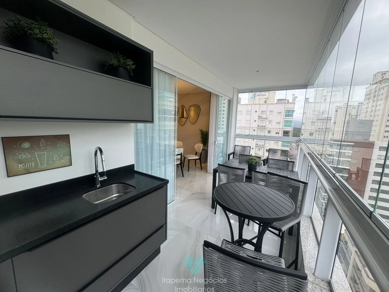 Apartamento 03 suítes, e 03 vagas- Meia Praia: 9ª foto da galeria de imagens do imóvel