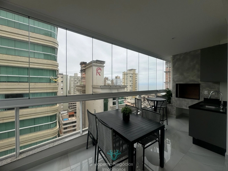 Apartamento 03 suítes, e 03 vagas- Meia Praia: 7ª foto da galeria de imagens do imóvel