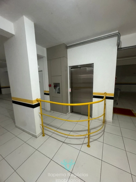Apartamento mobiliado quadra mar, 4 Suítes 3 vagas.: 7ª foto da galeria de imagens do imóvel