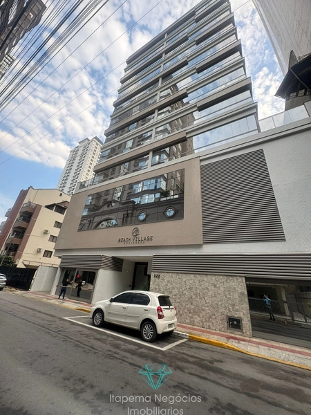 Apartamento mobiliado quadra mar, 4 Suítes 3 vagas.: 2ª foto da galeria de imagens do imóvel
