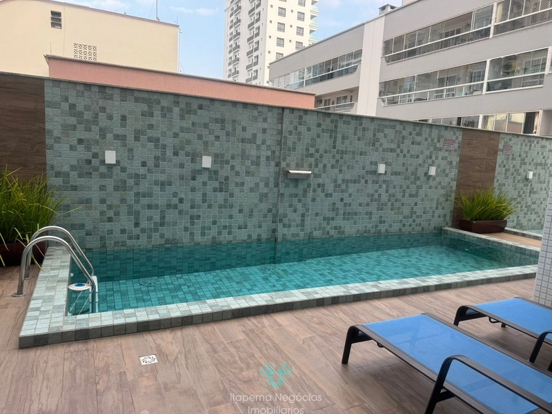 Apartamento mobiliado quadra mar, 4 Suítes 3 vagas.: 16ª foto da galeria de imagens do imóvel