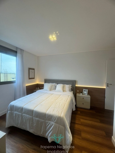 Apartamento mobiliado quadra mar, 4 Suítes 3 vagas.: 28ª foto da galeria de imagens do imóvel