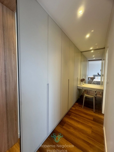 Apartamento mobiliado quadra mar, 4 Suítes 3 vagas.: 30ª foto da galeria de imagens do imóvel