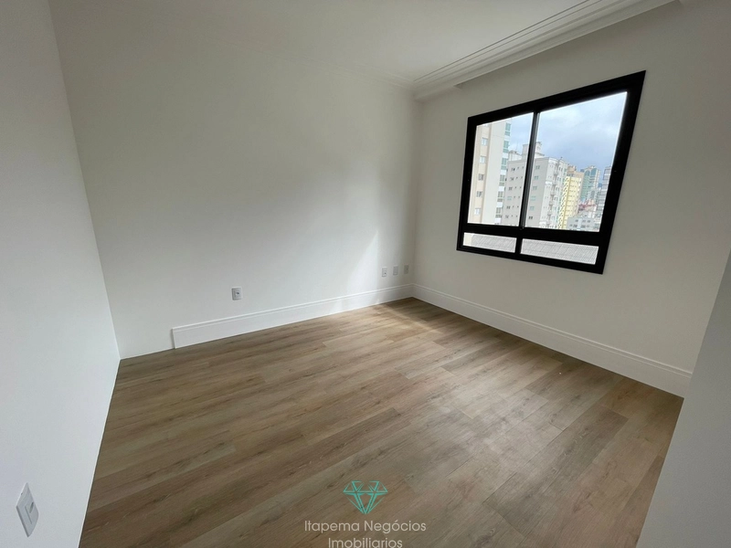 Apartamento 4 suítes 3 vagas: 8ª foto da galeria de imagens do imóvel