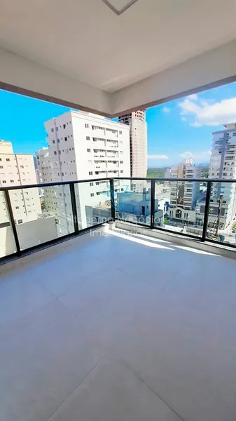 EM ÓTIMA LOCALIZAÇÃO, 03 SUÍTES, 02 VAGAS. MEIA PRAIA, ITAPEMA: 3ª foto da galeria de imagens do imóvel