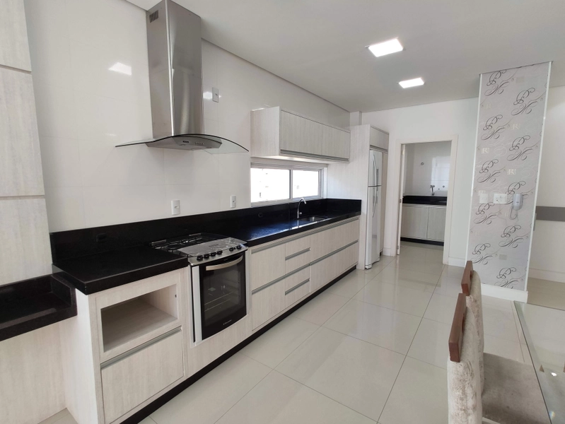 Apartamento 4 suítes 3 vagas: 13ª foto da galeria de imagens do imóvel