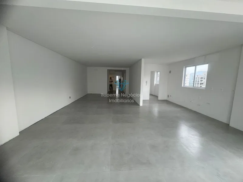 Apartamento 03 Suítes, 03 Vagas em Itapema, Meia Praia: 5ª foto da galeria de imagens do imóvel