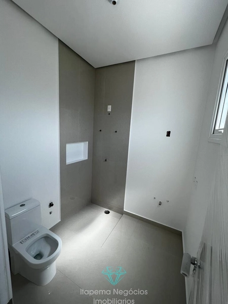 Apartamento Frente Mar, 5 Suítes 6 Vagas.: 3ª foto da galeria de imagens do imóvel