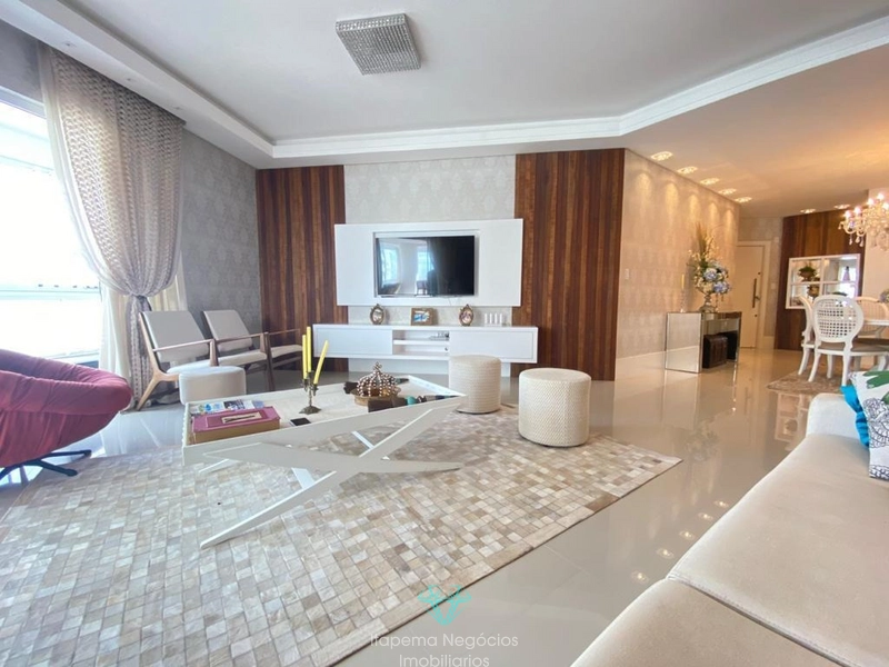 Apartamento 4 Suítes 5 Vagas , Mobiliado e Decorado - Quadra mar: 5ª foto da galeria de imagens do imóvel