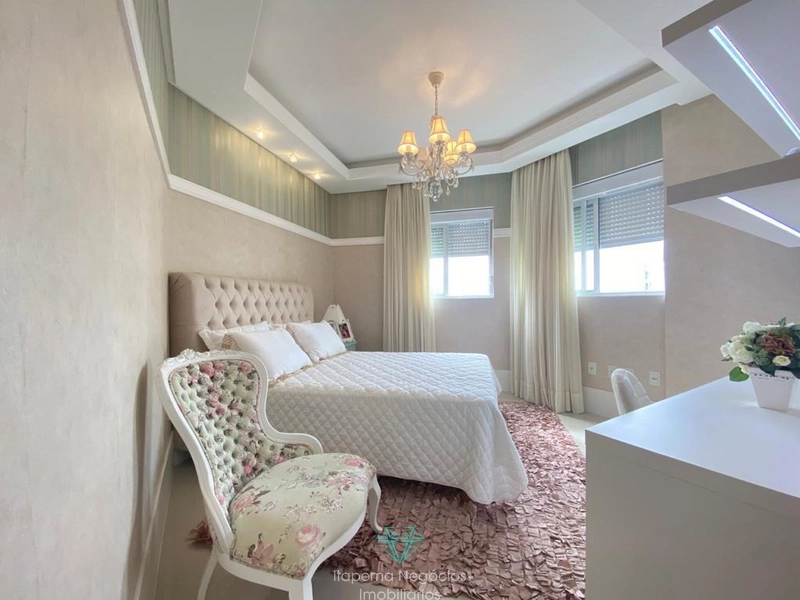 Apartamento 4 Suítes 5 Vagas , Mobiliado e Decorado - Quadra mar: 29ª foto da galeria de imagens do imóvel