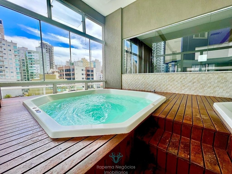 Apartamento 4 Suítes 5 Vagas , Mobiliado e Decorado - Quadra mar: 34ª foto da galeria de imagens do imóvel