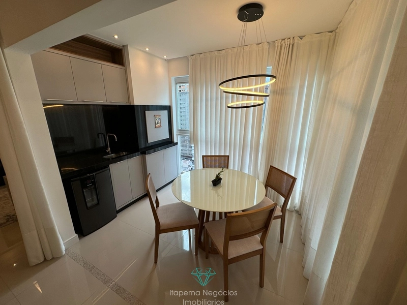 Apartamento 03 Suítes | Meia Praia - Itapema: 2ª foto da galeria de imagens do imóvel