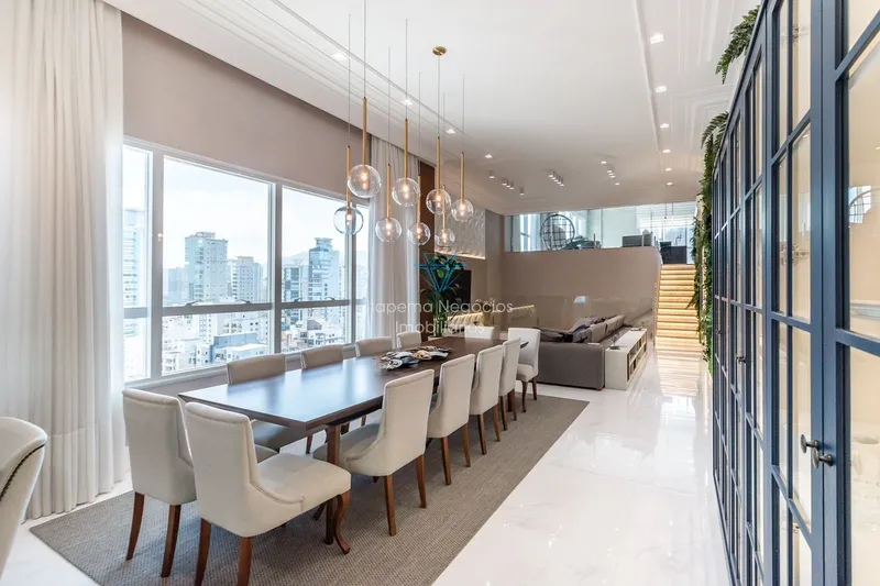 COBERTURA TRIPLEX: Quadra do mar, 100 metros da praia.: 4ª foto da galeria de imagens do imóvel