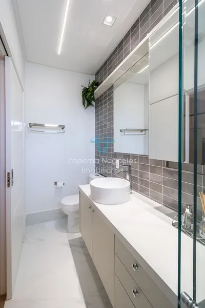 COBERTURA TRIPLEX: Quadra do mar, 100 metros da praia.: 41ª foto da galeria de imagens do imóvel