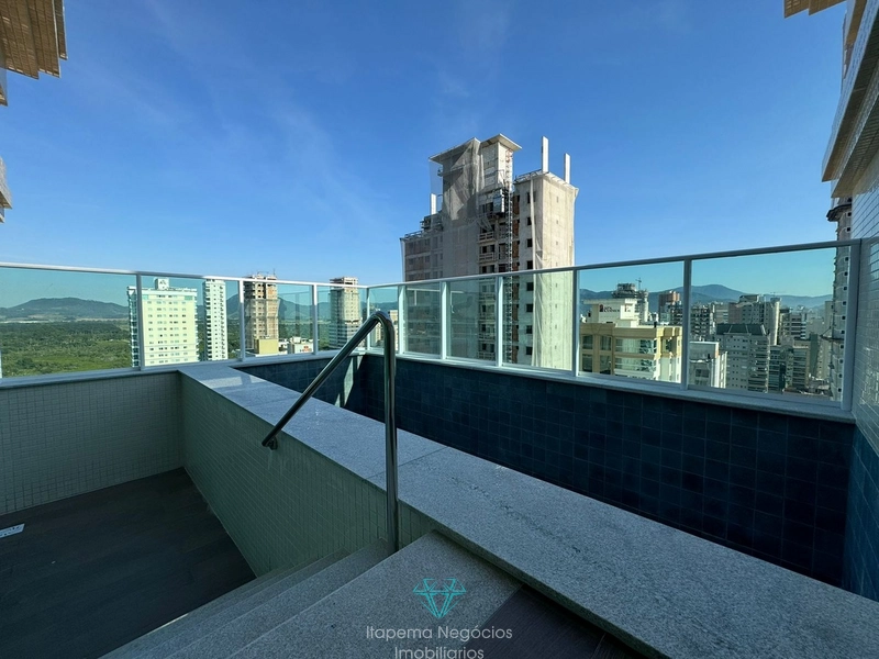Duplex - 4 Suítes, sendo 2 demi e 1 master, 3 Vagas .: 11ª foto da galeria de imagens do imóvel