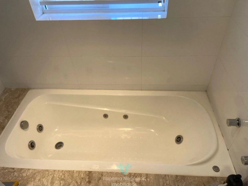 Apartamento 4 Suítes mobiliado, 3 Vagas - Meia Praia, Itapema - SC: 20ª foto da galeria de imagens do imóvel