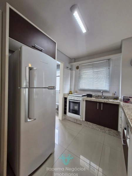 Apartamento quadra mar em Itapema.: 12ª foto da galeria de imagens do imóvel