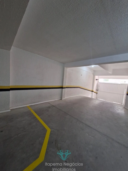 Apartamento quadra mar em Itapema.: 2ª foto da galeria de imagens do imóvel