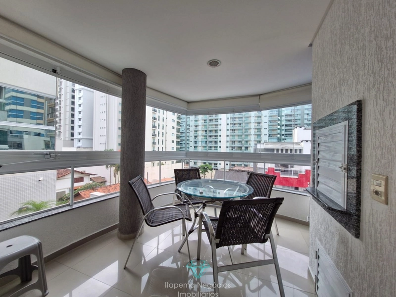 Apartamento quadra mar em Itapema.: 14ª foto da galeria de imagens do imóvel