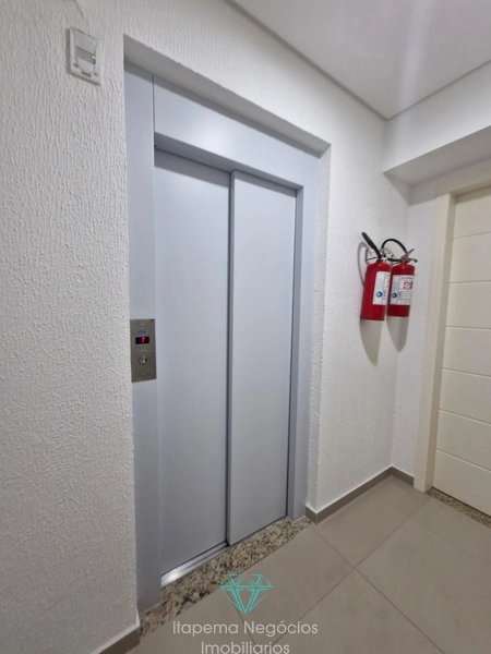 Apartamento quadra mar em Itapema.: 8ª foto da galeria de imagens do imóvel