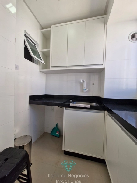 Apartamento 2 Suítes 2 Vagas, Mobiliado - Itapema/ Meia Praia: 17ª foto da galeria de imagens do imóvel