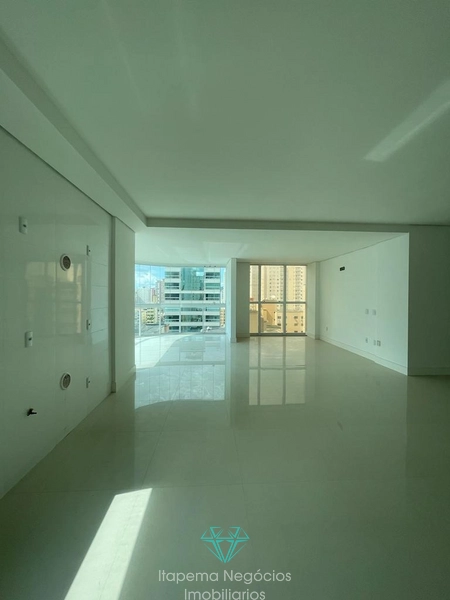 Pronto para morar - Apartamento 4 Suítes na Segunda Quadra do Mar.: 17ª foto da galeria de imagens do imóvel