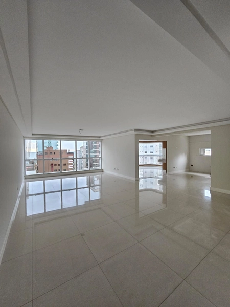 Apartamento 4 suítes 4 vagas: 3ª foto da galeria de imagens do imóvel