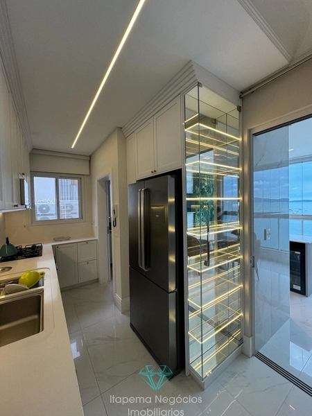 Apartamento com 3 suítes, 3 vagas em Itapema.: 10ª foto da galeria de imagens do imóvel