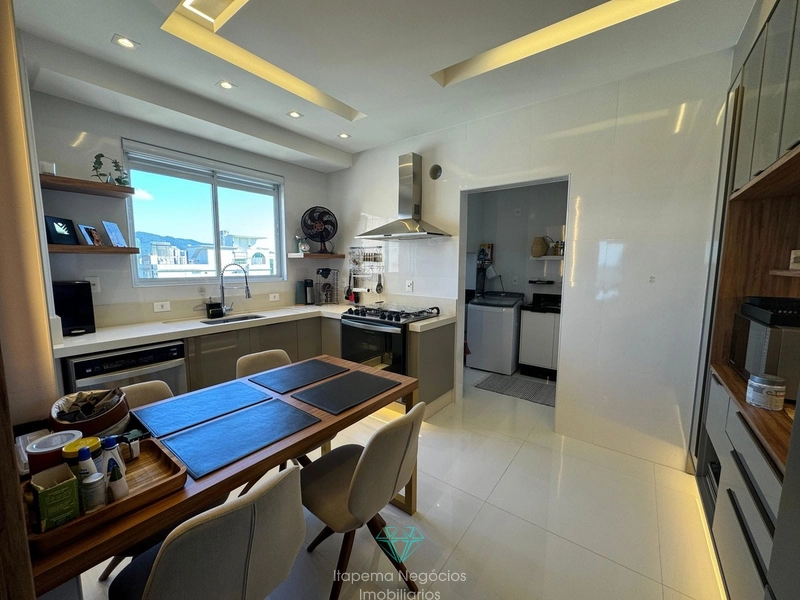 APARTAMENTO EM MEIA PRAIA ITAPEMA - 4 SUÍTES, 5 VAGAS - MOBILIADO.: 13ª foto da galeria de imagens do imóvel