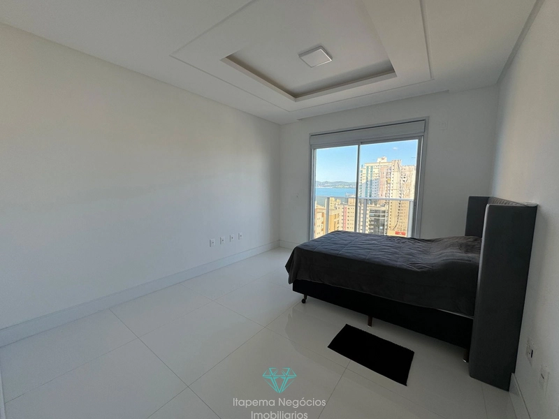 APARTAMENTO EM MEIA PRAIA ITAPEMA - 4 SUÍTES, 5 VAGAS - MOBILIADO.: 20ª foto da galeria de imagens do imóvel