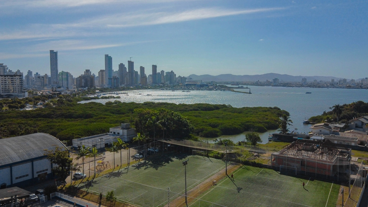 40ª foto do condomínio