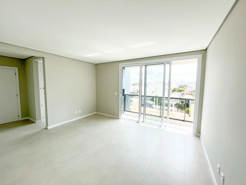 Apartamento de 3 dormitórios no Cruzeiro: 2ª foto da galeria de imagens do imóvel