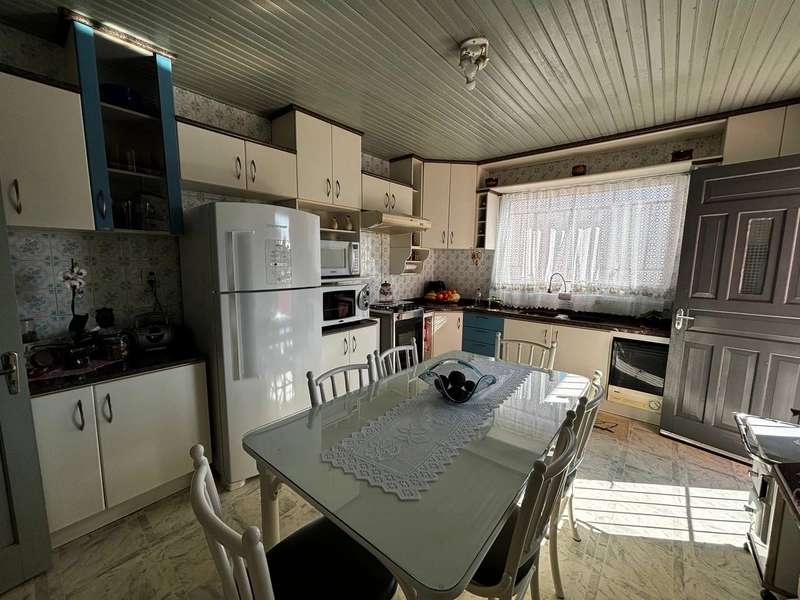 Casa 3 dormitórios no Jardim América: 2ª foto da galeria de imagens do imóvel