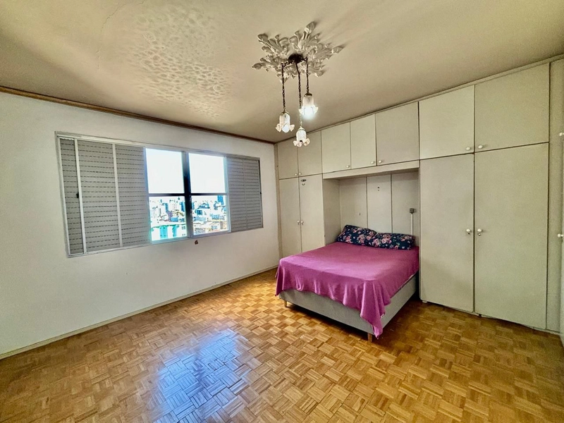 Apartamento 3 dormitórios no Centro: 3ª foto da galeria de imagens do imóvel