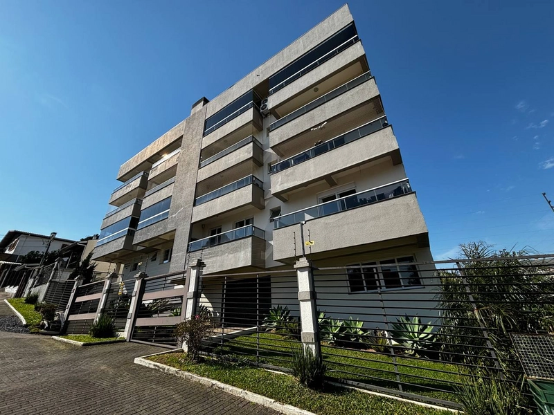 Apartamento 3 dormitórios sendo uma suíte no Colina Sorriso no: 2ª foto da galeria de imagens do imóvel