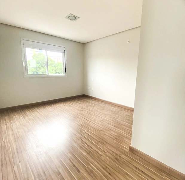 Apartamento semimobiliado com 2 dormitórios no Villagio: 7ª foto da galeria de imagens do imóvel