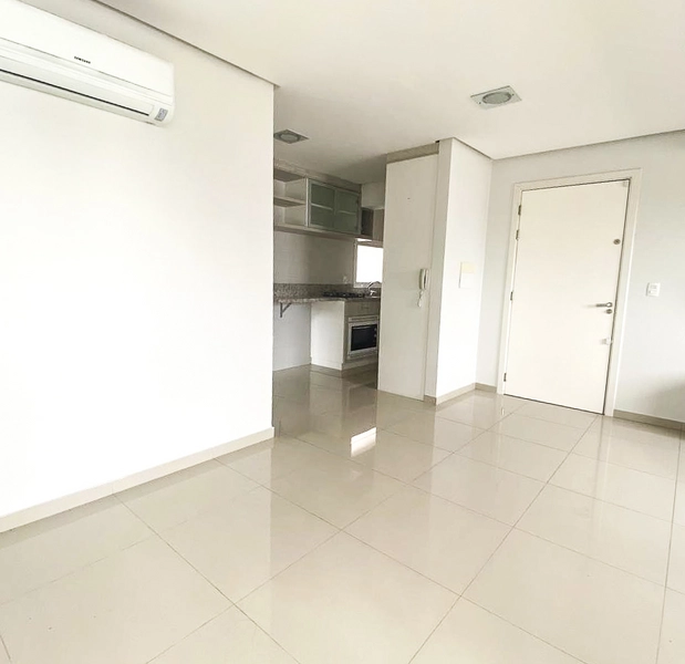 Apartamento semimobiliado com 2 dormitórios no Villagio: 2ª foto da galeria de imagens do imóvel