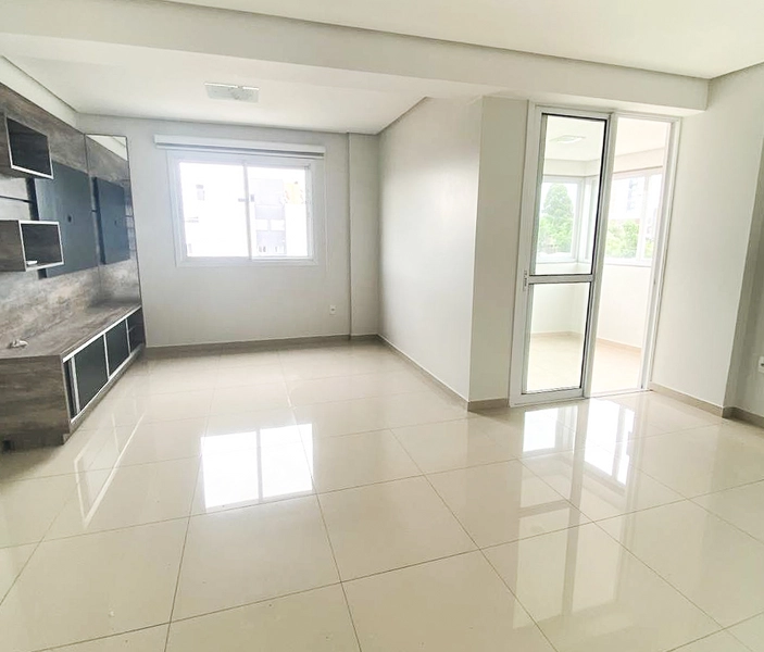 Apartamento semimobiliado com 2 dormitórios no Villagio: 1ª foto da galeria de imagens do imóvel