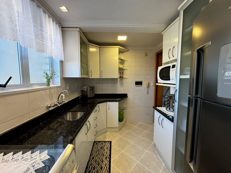 Apartamento 2 dormitórios sendo uma suíte no Interlagos: 3ª foto da galeria de imagens do imóvel