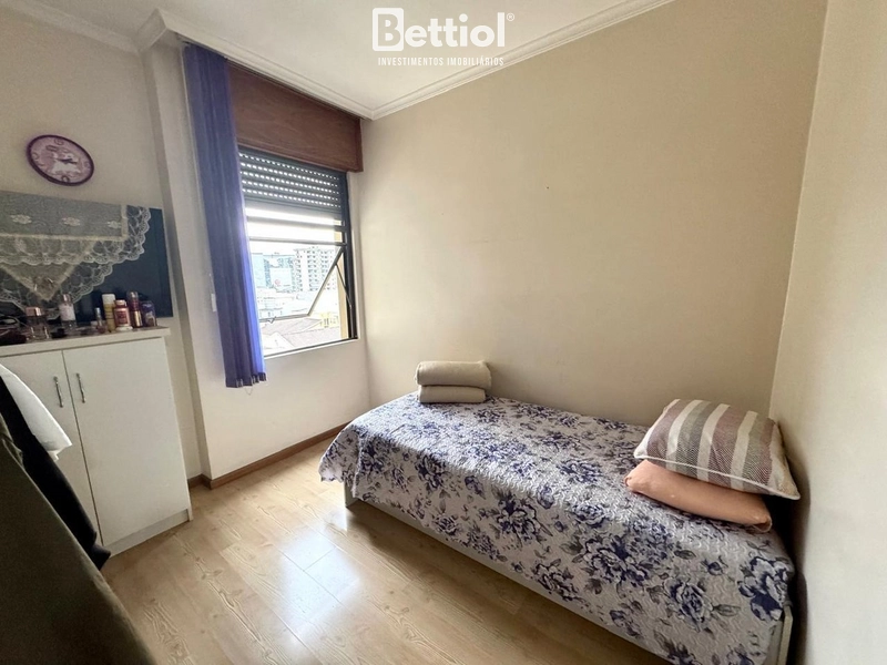 Apartamento de 3 dormitórios no São Pelegrino: 3ª foto da galeria de imagens do imóvel