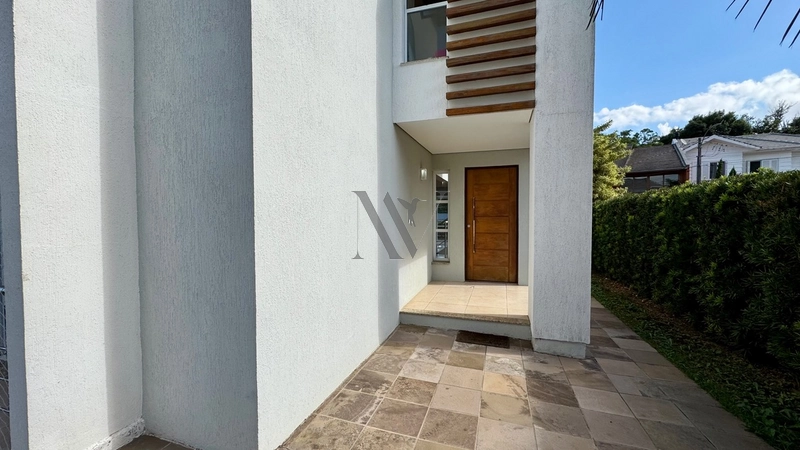 Casa Mobiliada Com Piscina À Venda No Condomínio Villa Lucchesi: 4ª foto da galeria de imagens do imóvel