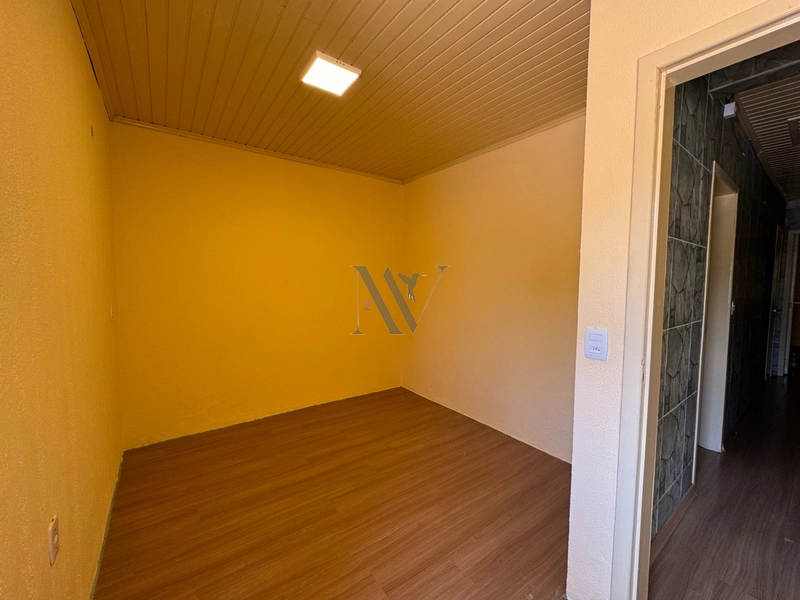 Casa 3 Dormitórios À Venda no Bairro Bom Sucesso: 13ª foto da galeria de imagens do imóvel